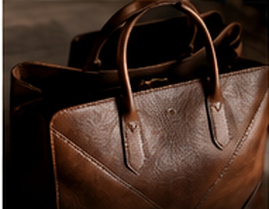 Totes and shoppers